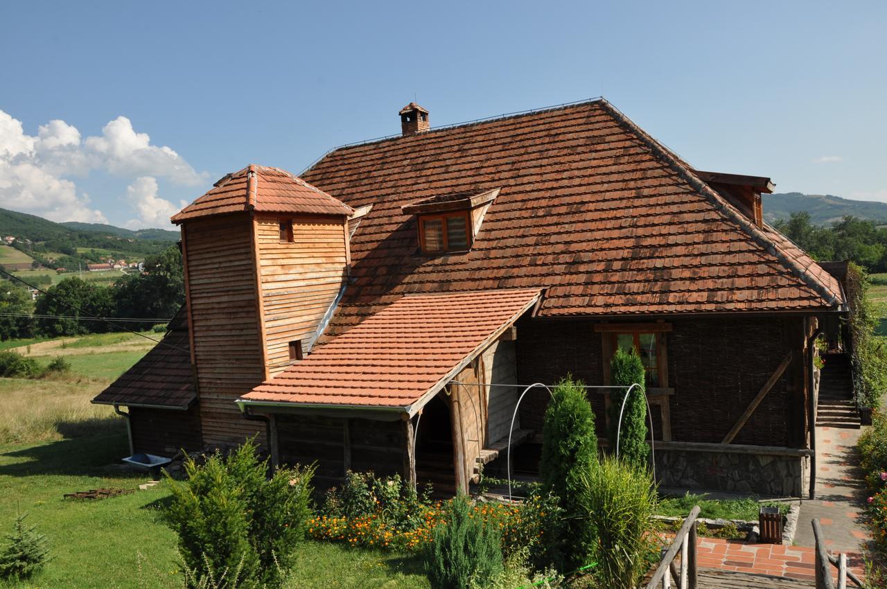 Inn Cakmara Raška Kültér fotó